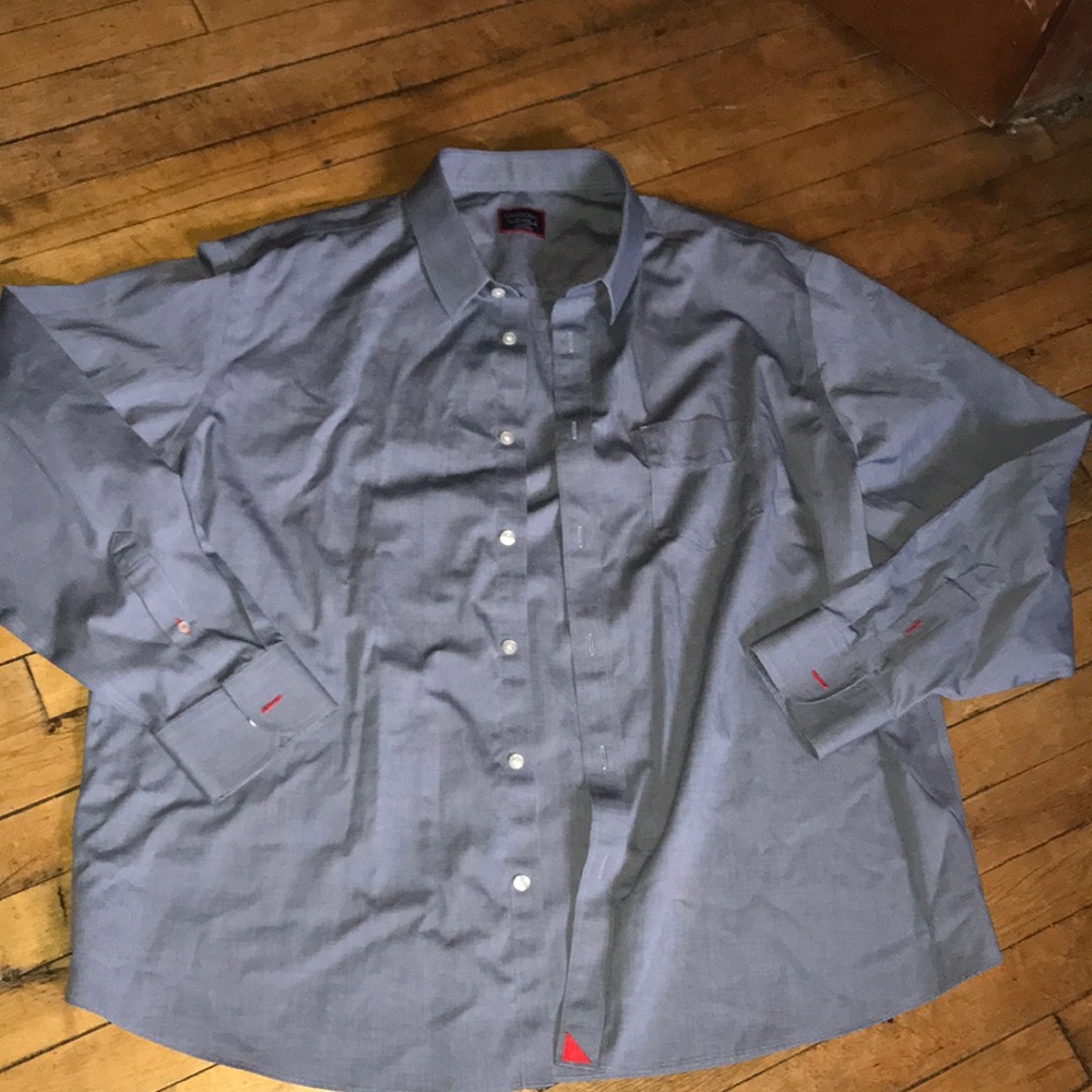 UNTUCKit Mens 2XL Relaxed Fit Wrinkle Free Light Blue Button Down Shirt